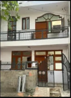 6 BHK House / Villa for sale in Block D Beta 1 Greater Noida - HouseWire